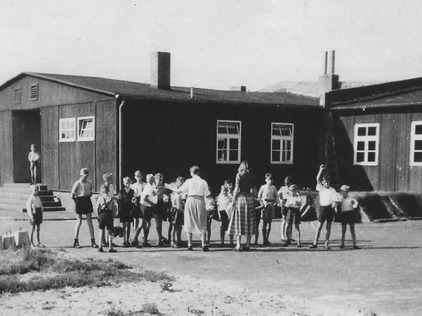 Kinder 1949